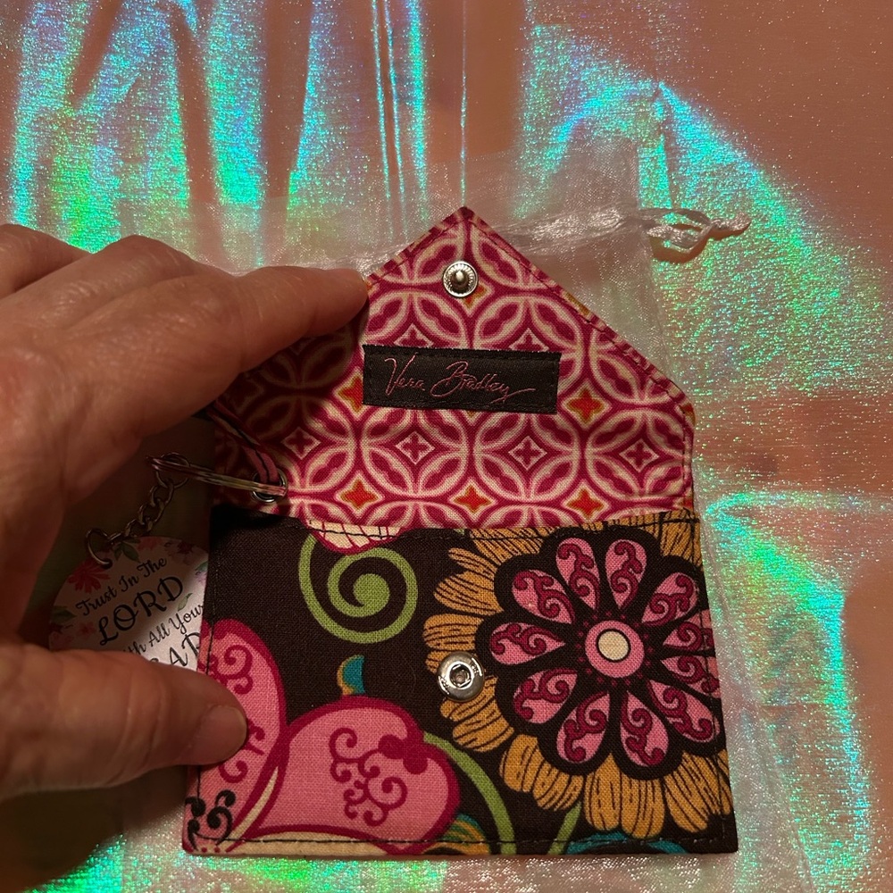 EUC Vera Bradley Small Floral Wristlet Pouch & Bag Charm - Picture 4 of 8